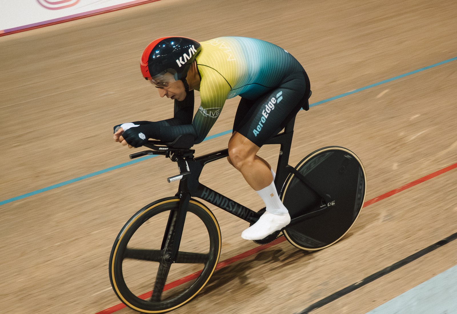 An AeroEdge rider holding a time-trial position through a timed pass on the velodrome at Anadia